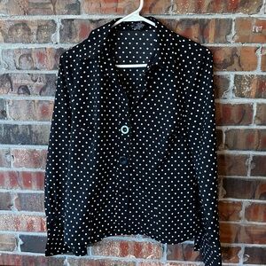 Spence Women’s Size:M Black & White Polka Dots Button Up Shirt